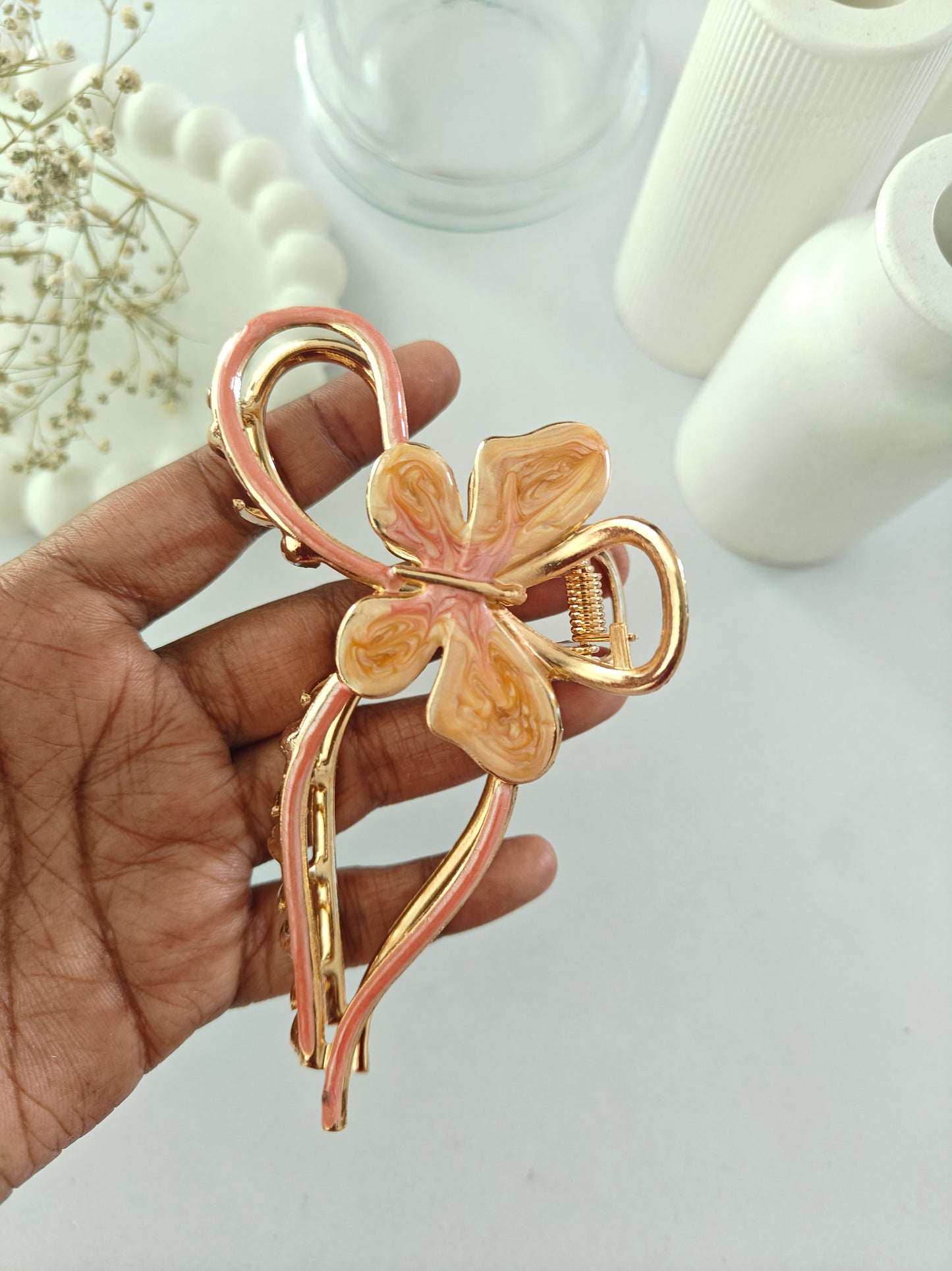 Butterfly Claw Clip - 1 Piece