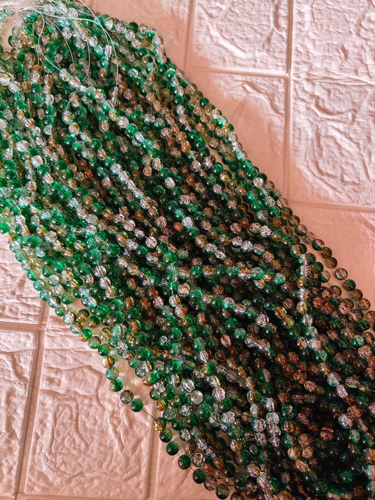 Dual Shade Crackle Beads 8mm Dark Green & Yellow - approx. 100 beads