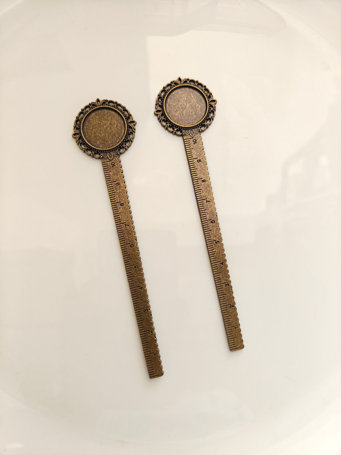 Scale Bookmark Design 1 - 1 Piece