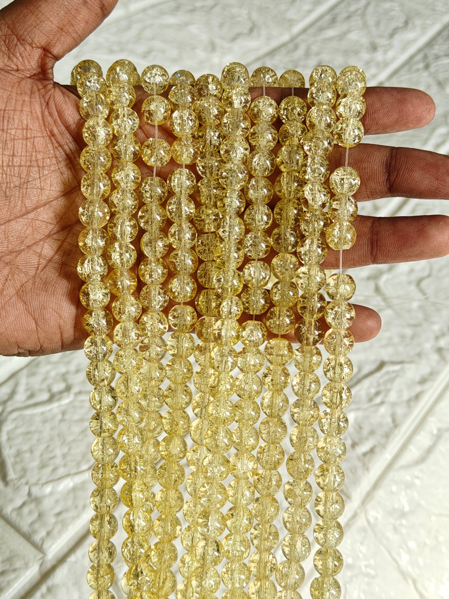 Single Shade Crackle Beads Light Yellow - approx. 100 beads