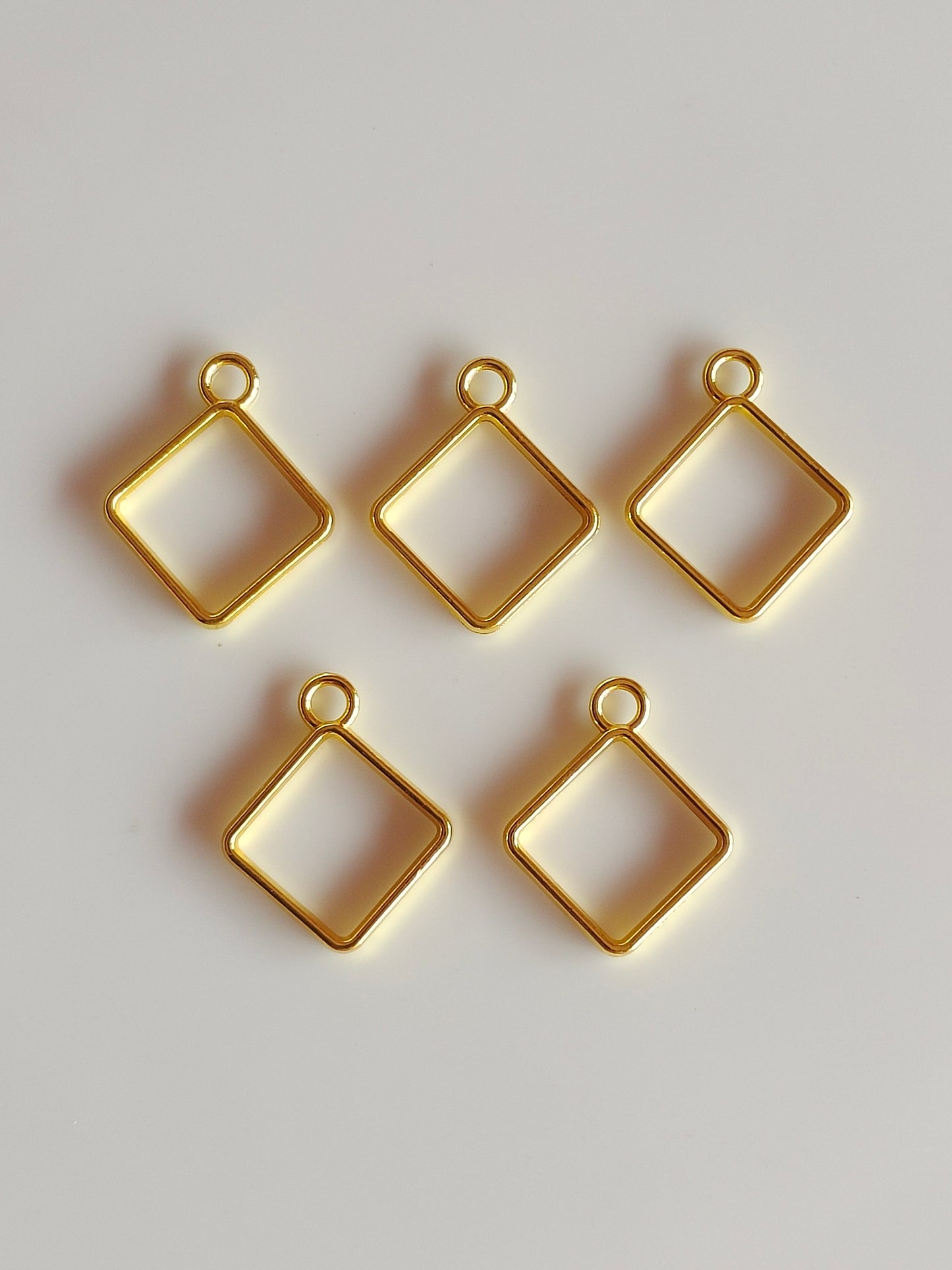 Mini Diamond Open Bezel - 1 Piece
