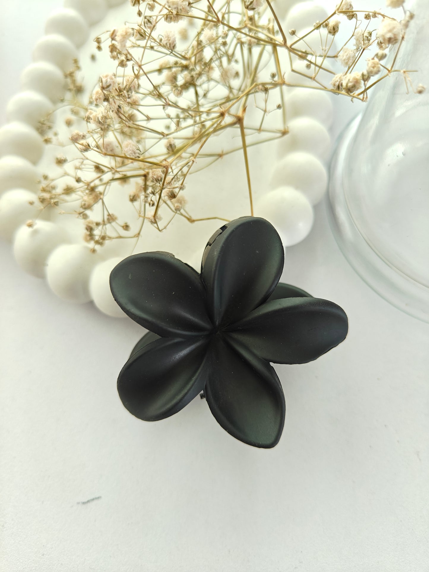 Matte Daisy Claws - Mid Size