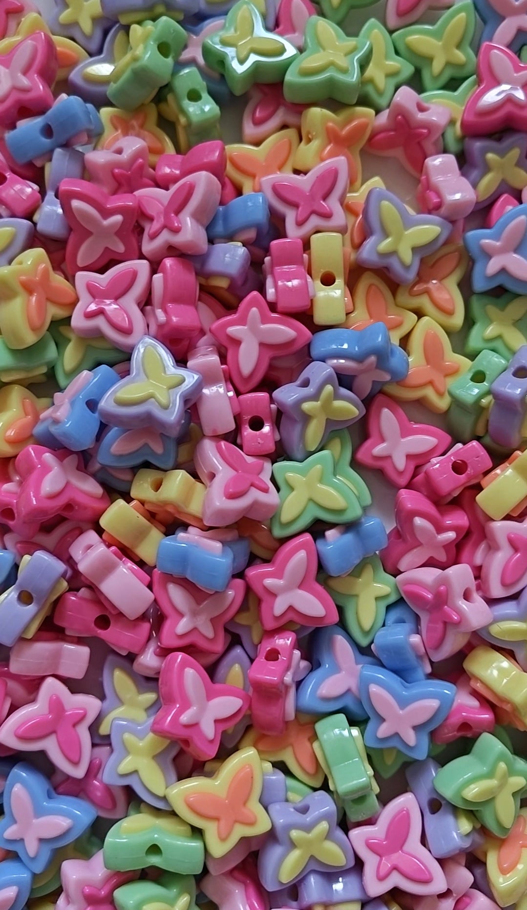 Butterfly Beads - 20gms (approx. 10-12 pieces)
