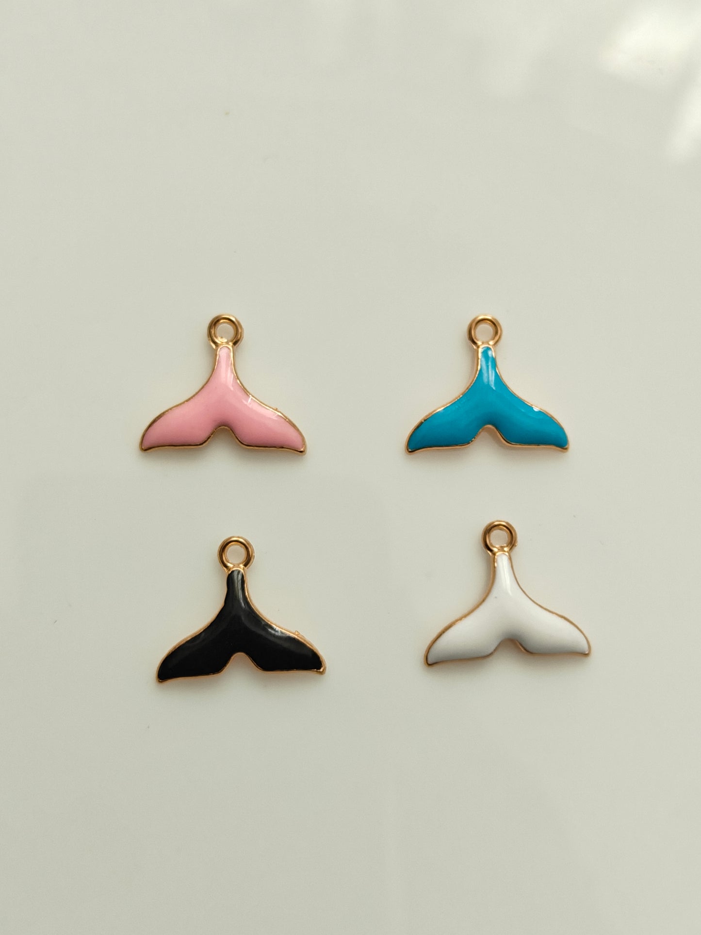 Tail Enamel Charm - 1 Pc