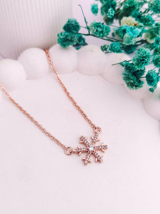 Snowflake Pendant RG Necklace