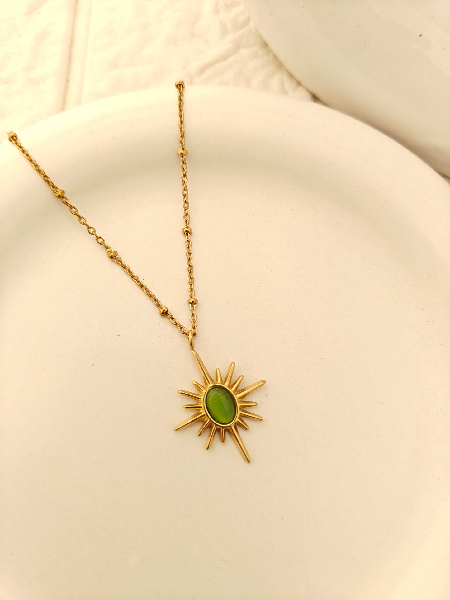 Solara Aura Pendant