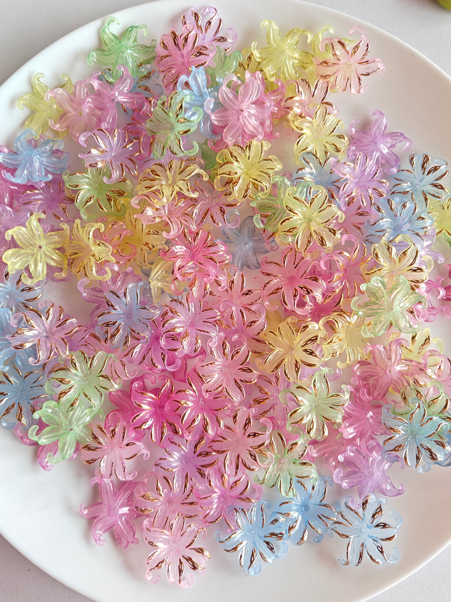 Acrylic Multicolor Flower - 20g