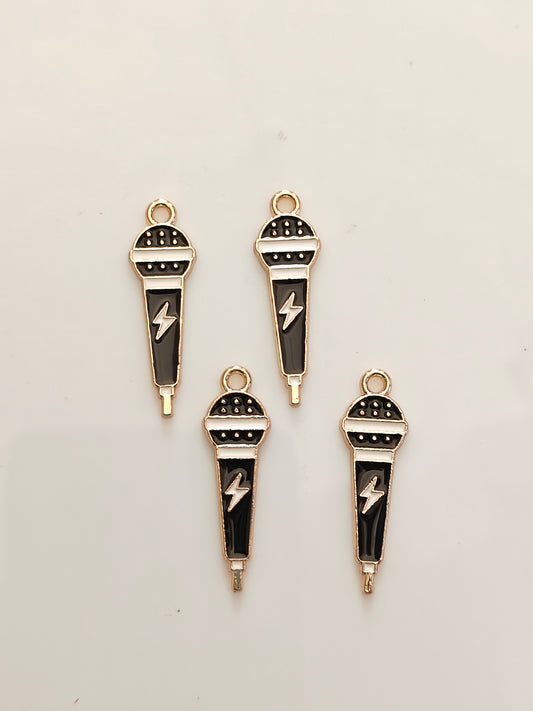 Mike Charm - 1 Piece