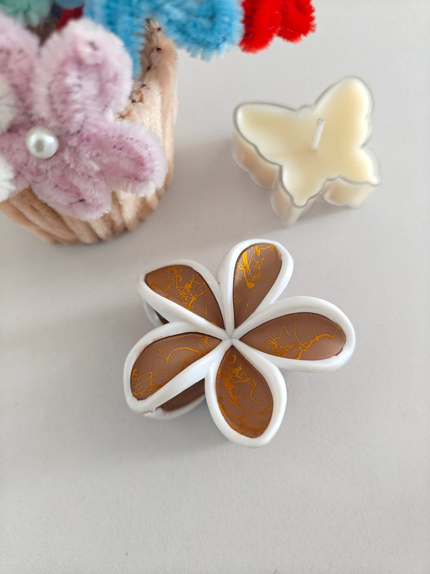 Marble Daisy Claw Clips - Mid Size