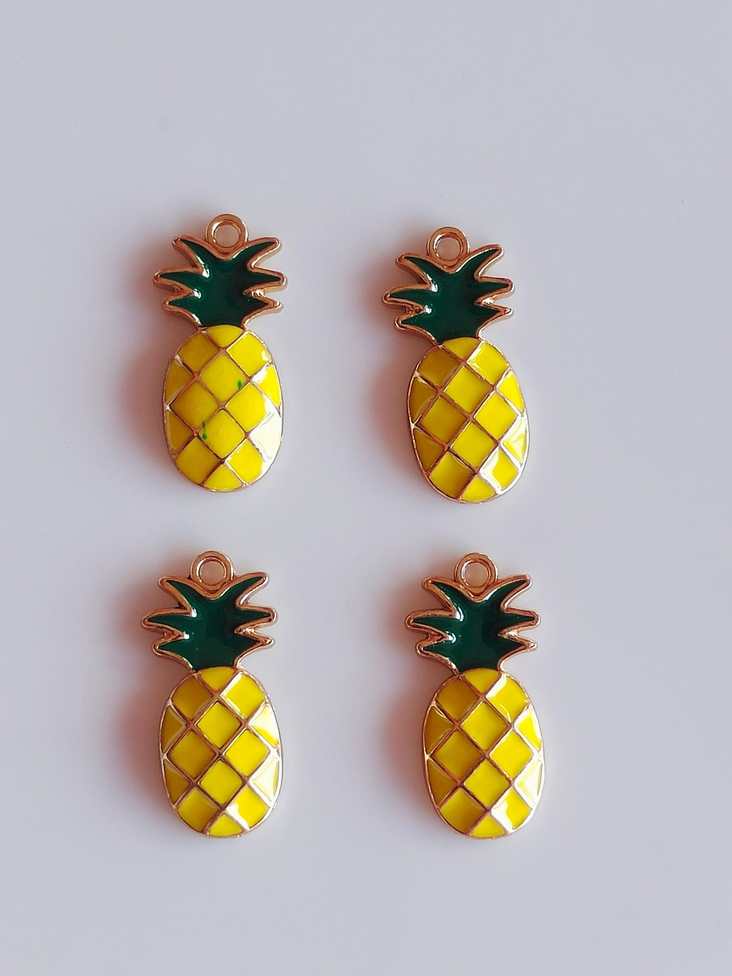 Pineapple Charm - 1 Piece