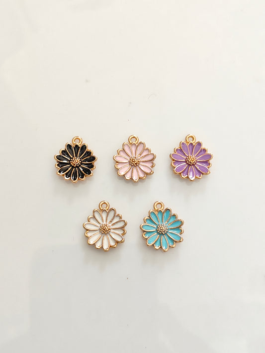 Daisy Charm - 1 Piece