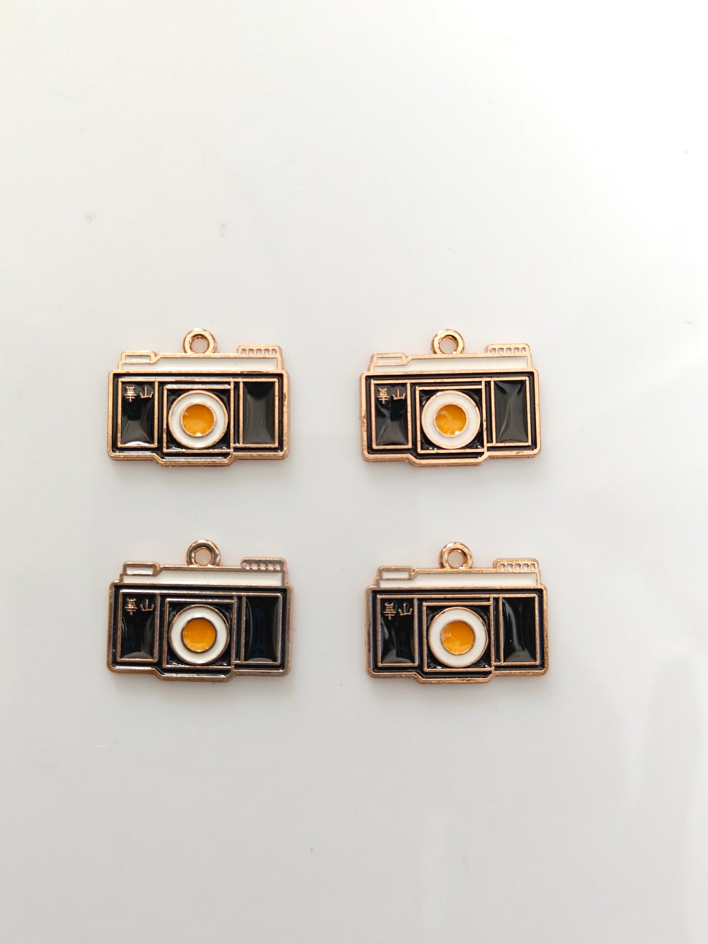 Vintage Camera Charm - 1 Piece