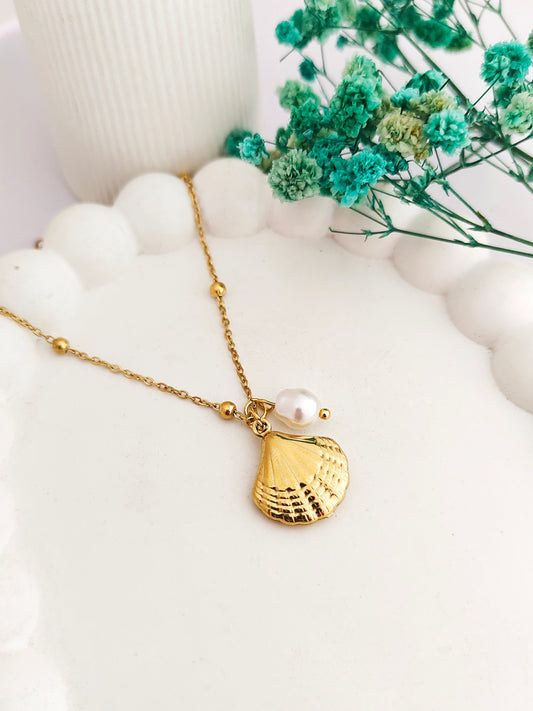 Ocean Pearl Necklace
