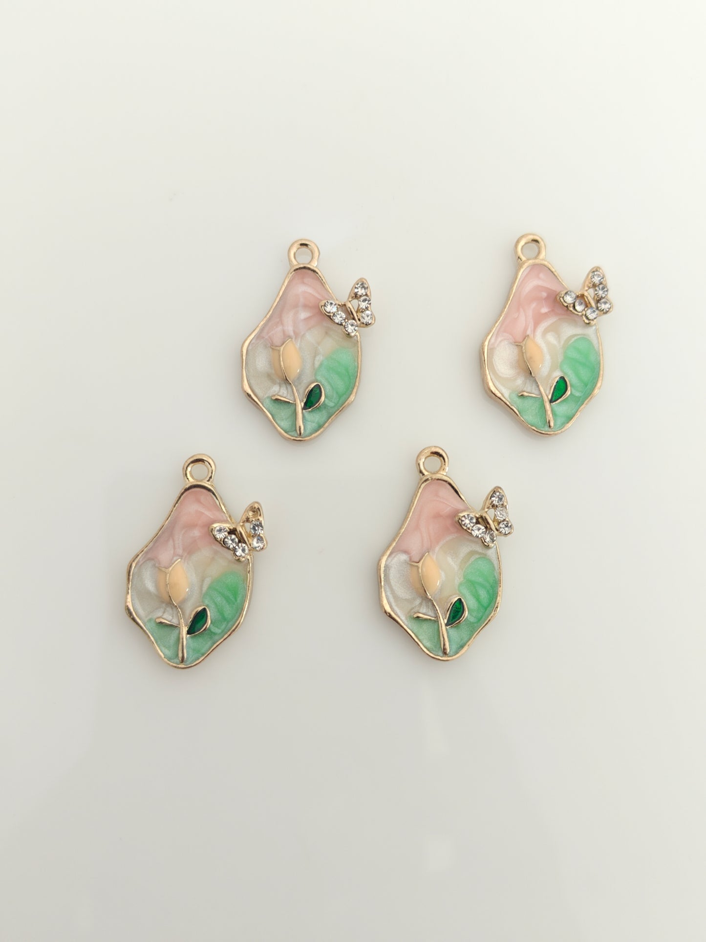 Misty Bloom Charm - 1 Piece