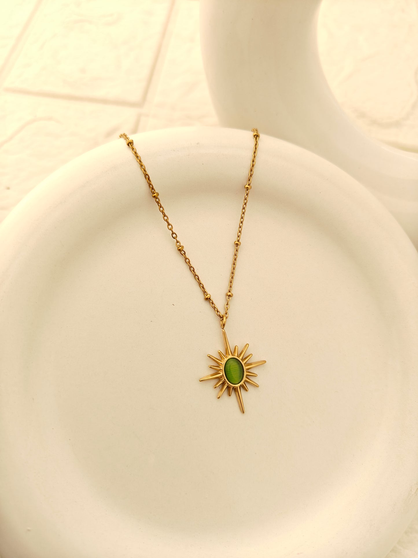 Solara Aura Pendant