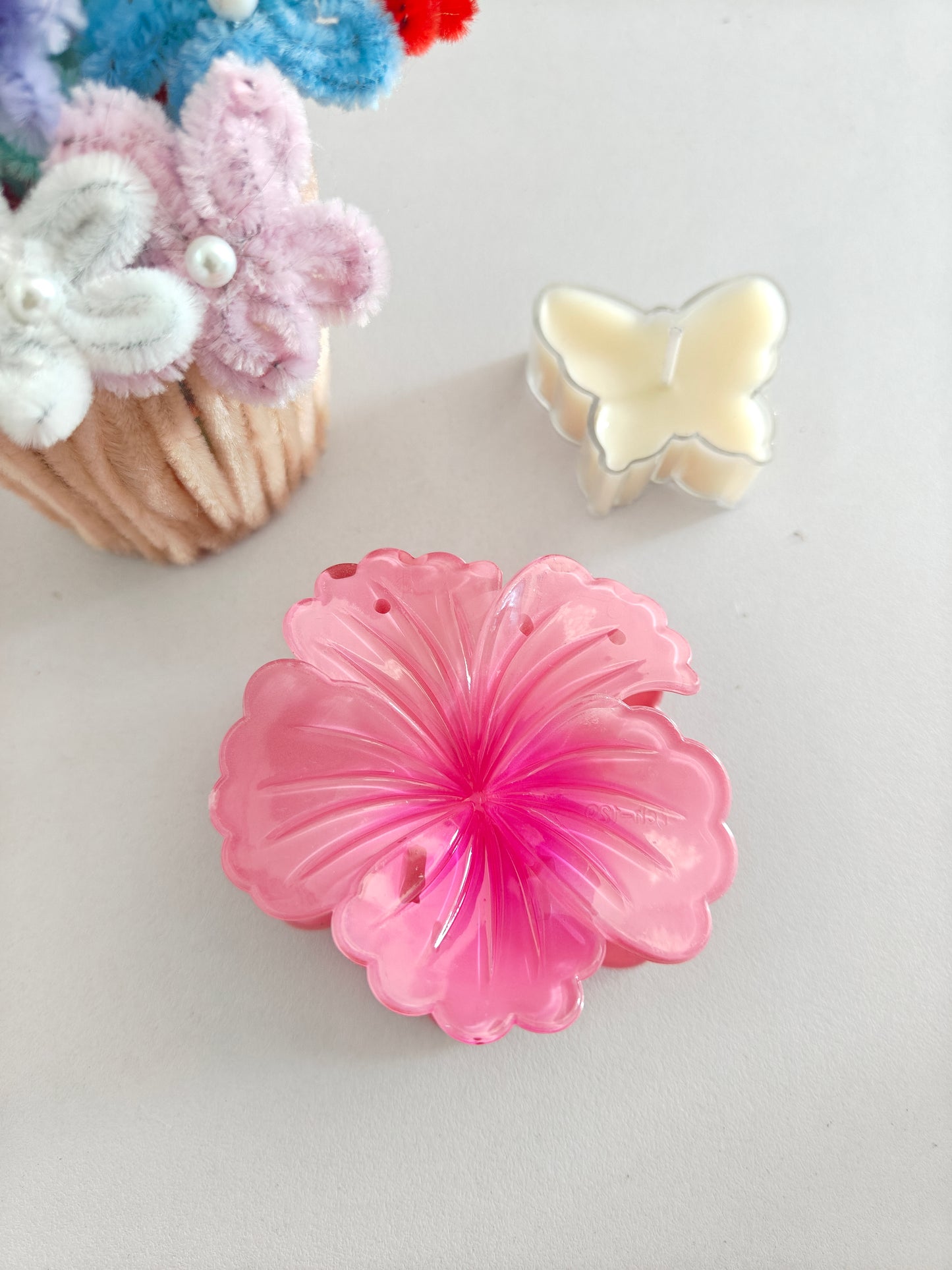 Glossy Hibiscus Claw Clips - Big Size