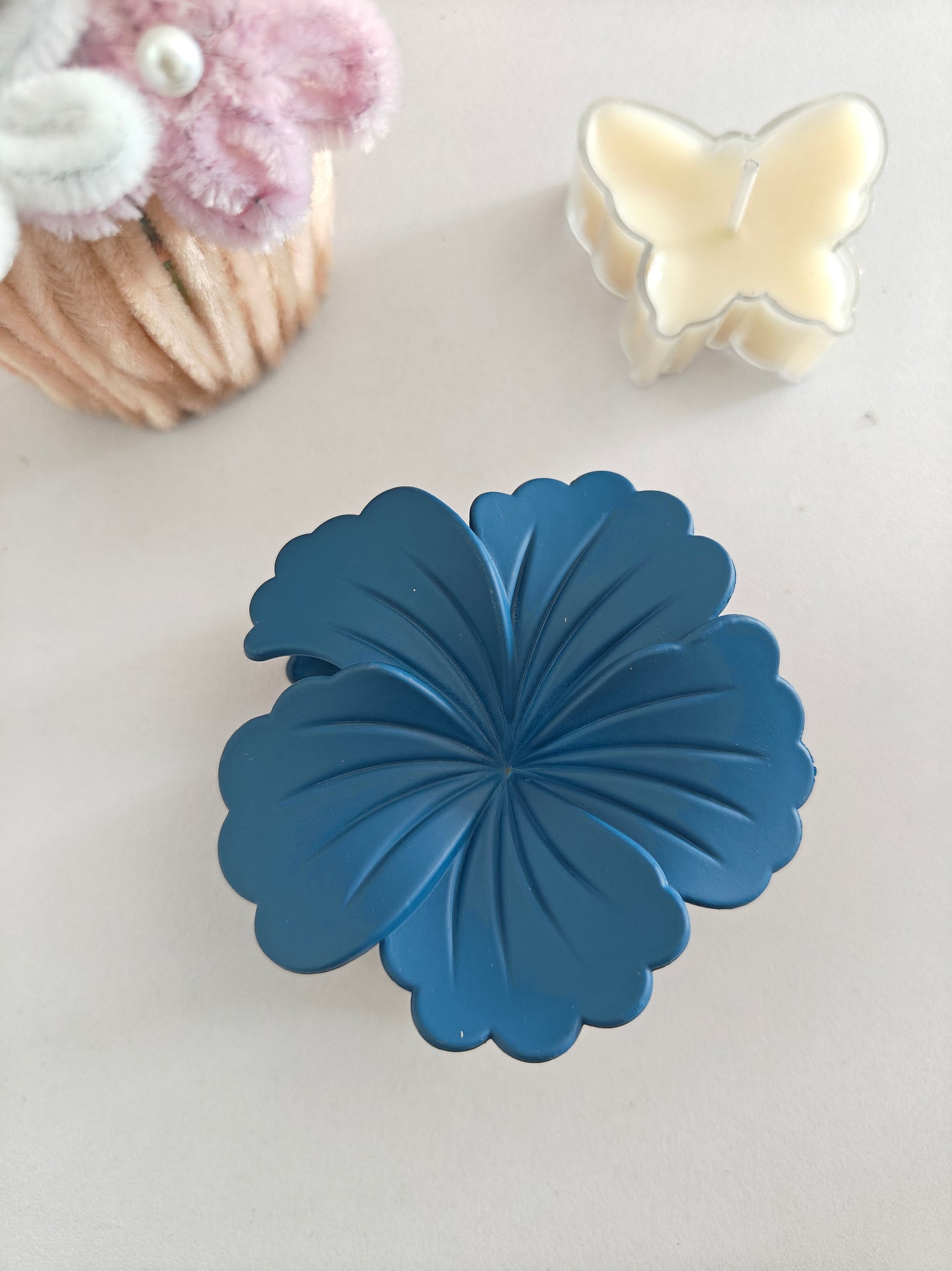 Matte Hibiscus Claw Clips - Big Size