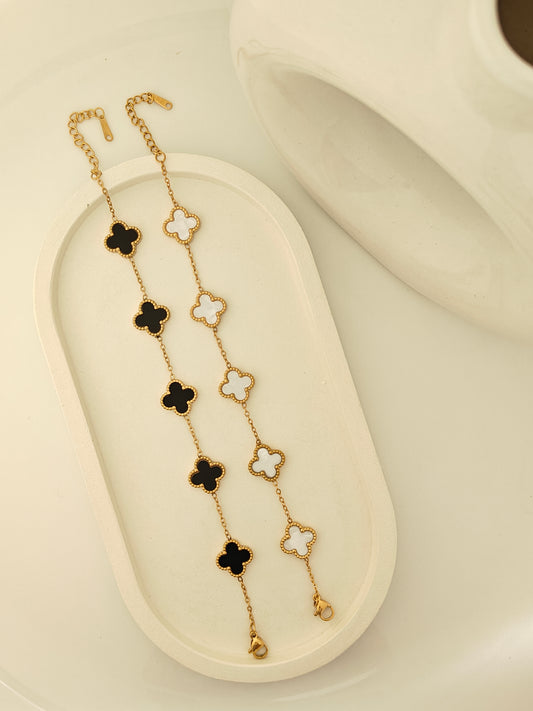Dual Shade Reversible Clover Bracelet