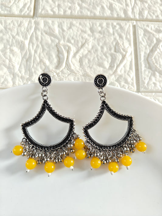 Silver Petal Yellow Beaded Jhumka Base - 1 Pair