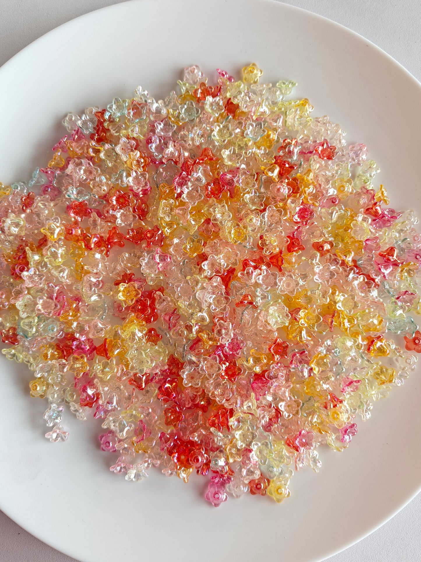 Acrylic Bouquet Flower Beads - 20g