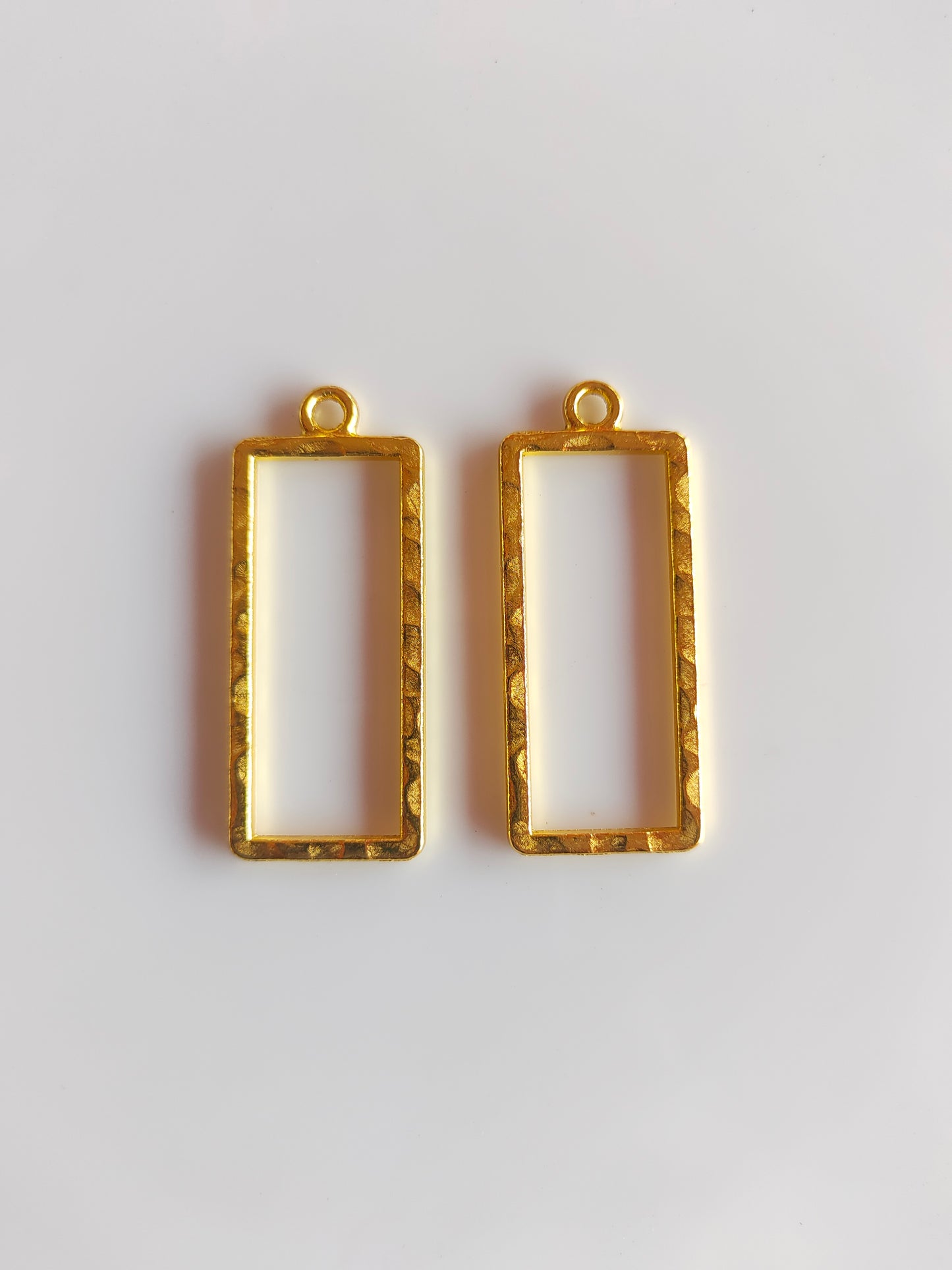 Gold Rectangle Hammered Bezel - 1 Piece