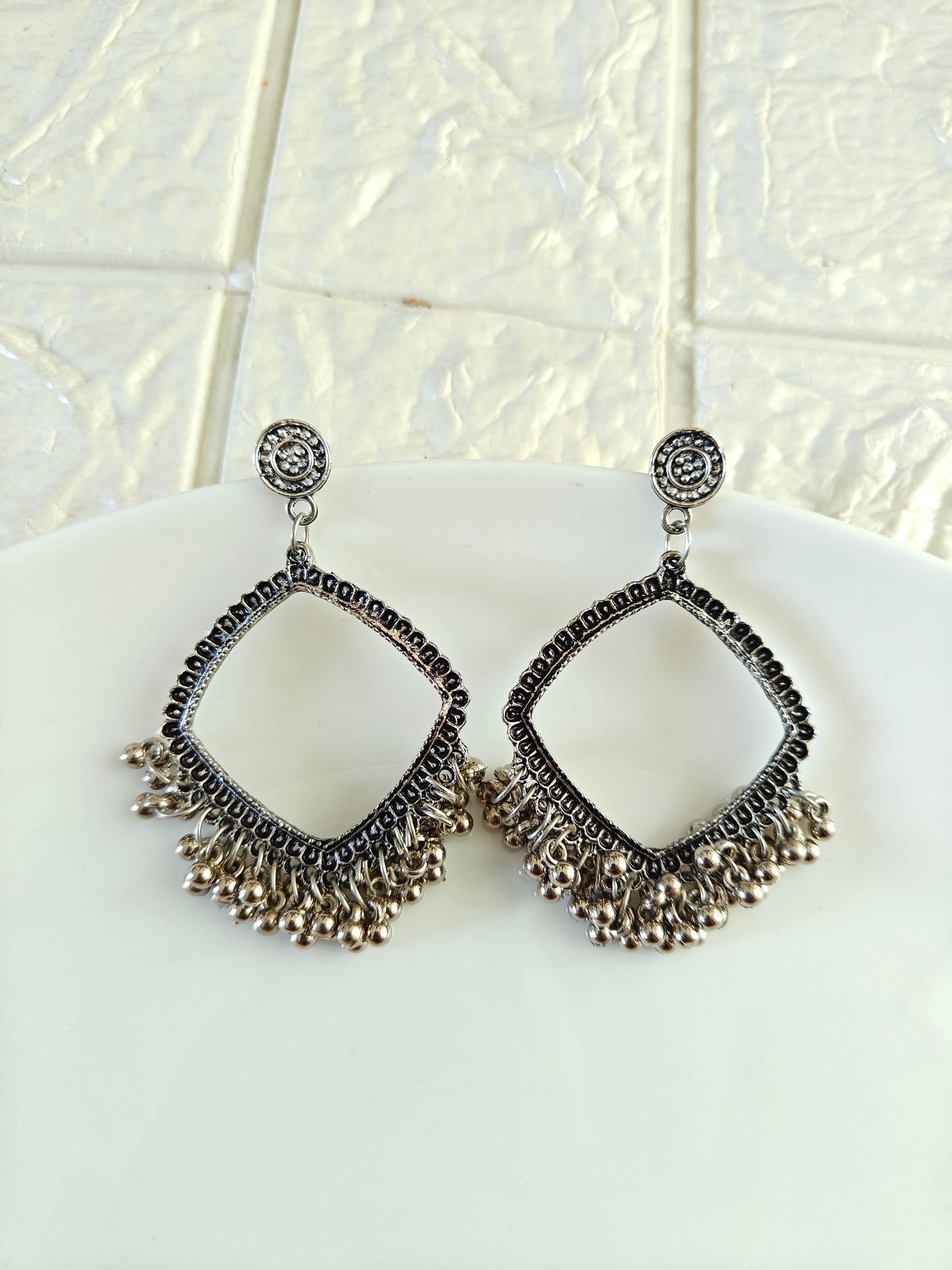 Basic Jhumka Bases - 1 Pair