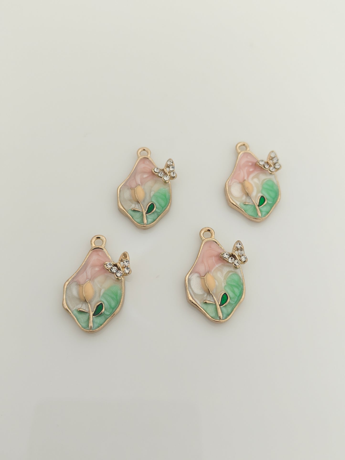 Misty Bloom Charm - 1 Piece